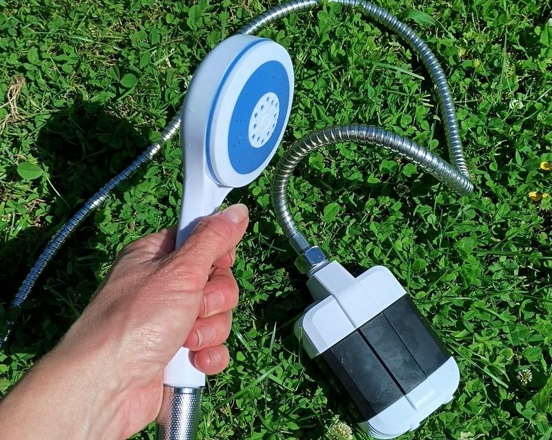 douche portable cheval autonome sur batterie